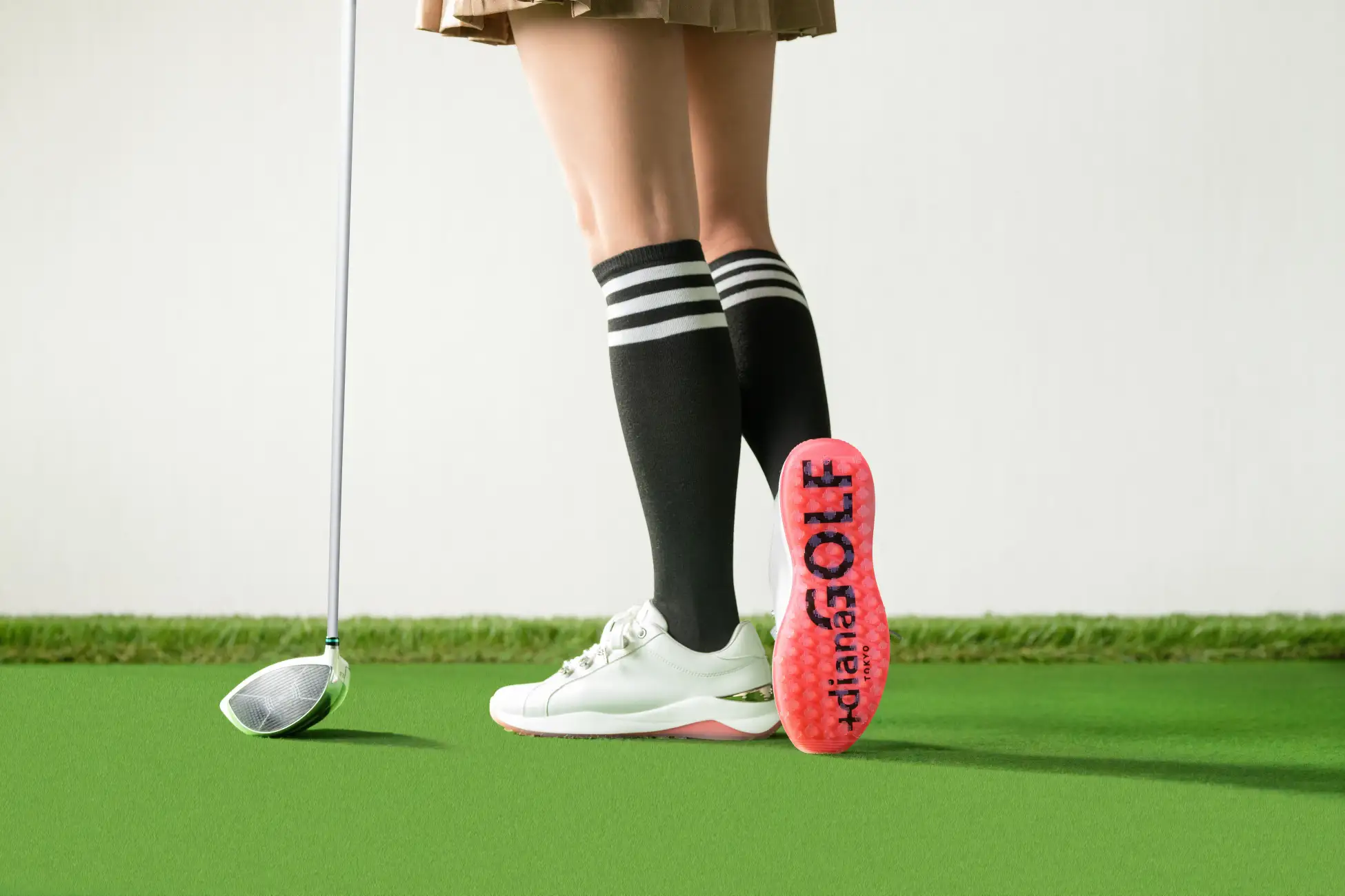 リチカ、ダイアナの新ライン「+dianaGOLF」デビューをサポート | 株式